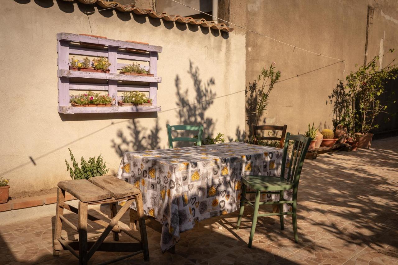 Bed and Breakfast Sa Domu De Ladiri - Matrimoniale Con Giardino à Musei Extérieur photo